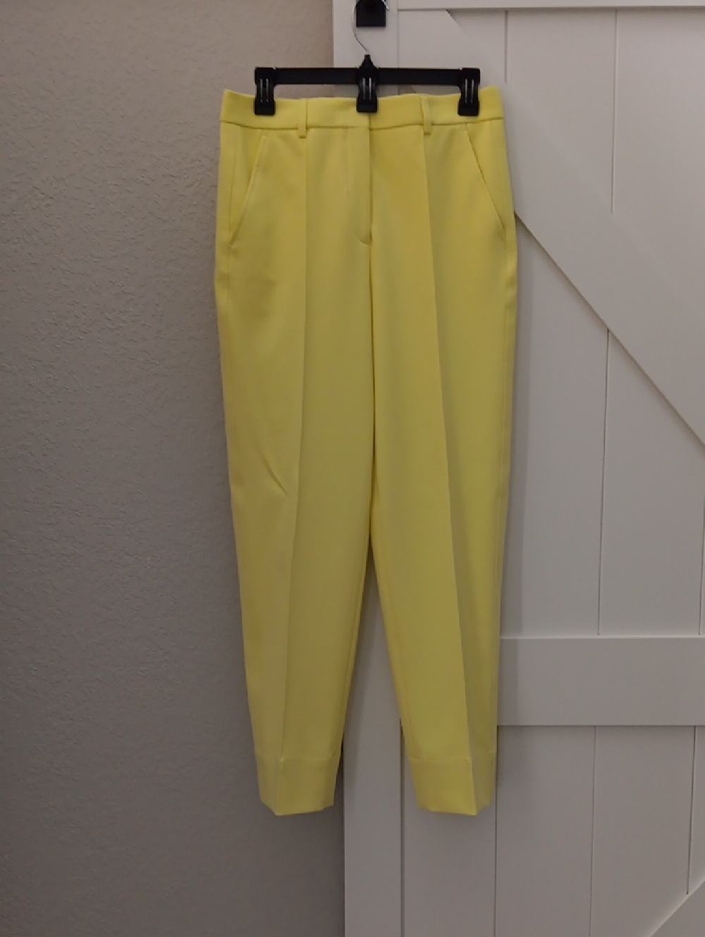 ME + EM..STRAIGHT CROP TROUSER..size 6
